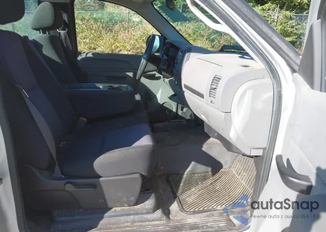 2010 Chevrolet Silverado 1500 Work Truck from USA, damaged, VIN 1GCPKPEX6AZ154412